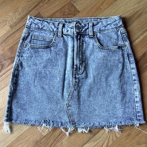 Like new - Wild fable Stone wash denim miniskirt size 8